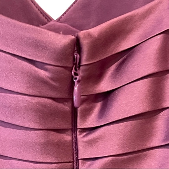 PROM! NWOT BCBG MAXARIZIA MITZI Pristine Lilac Bandage Dress! Perfect for Prom! - Picture 6 of 13